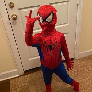 Meet your Posher, Stephen elmo